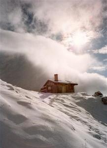 Sulzhütte after snowstorm