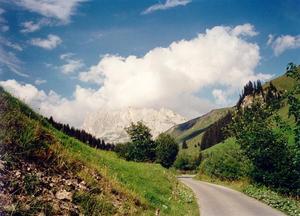 Road towards Partnun, in the summer