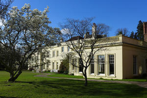 Brockwood Park School