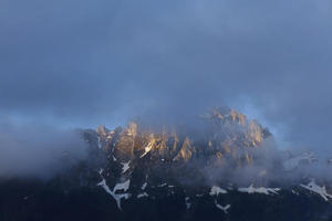 La Videmanette through fog