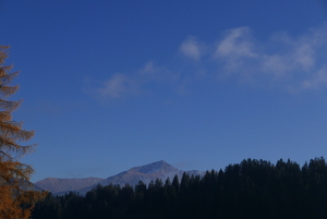 Giferspitz under a blue sky